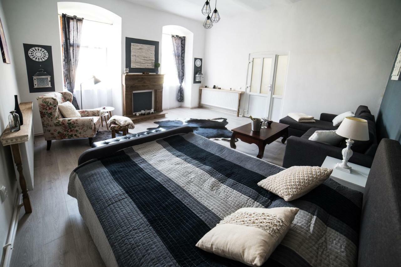 Ultra Central Apartment Cluj-Napoca Ngoại thất bức ảnh
